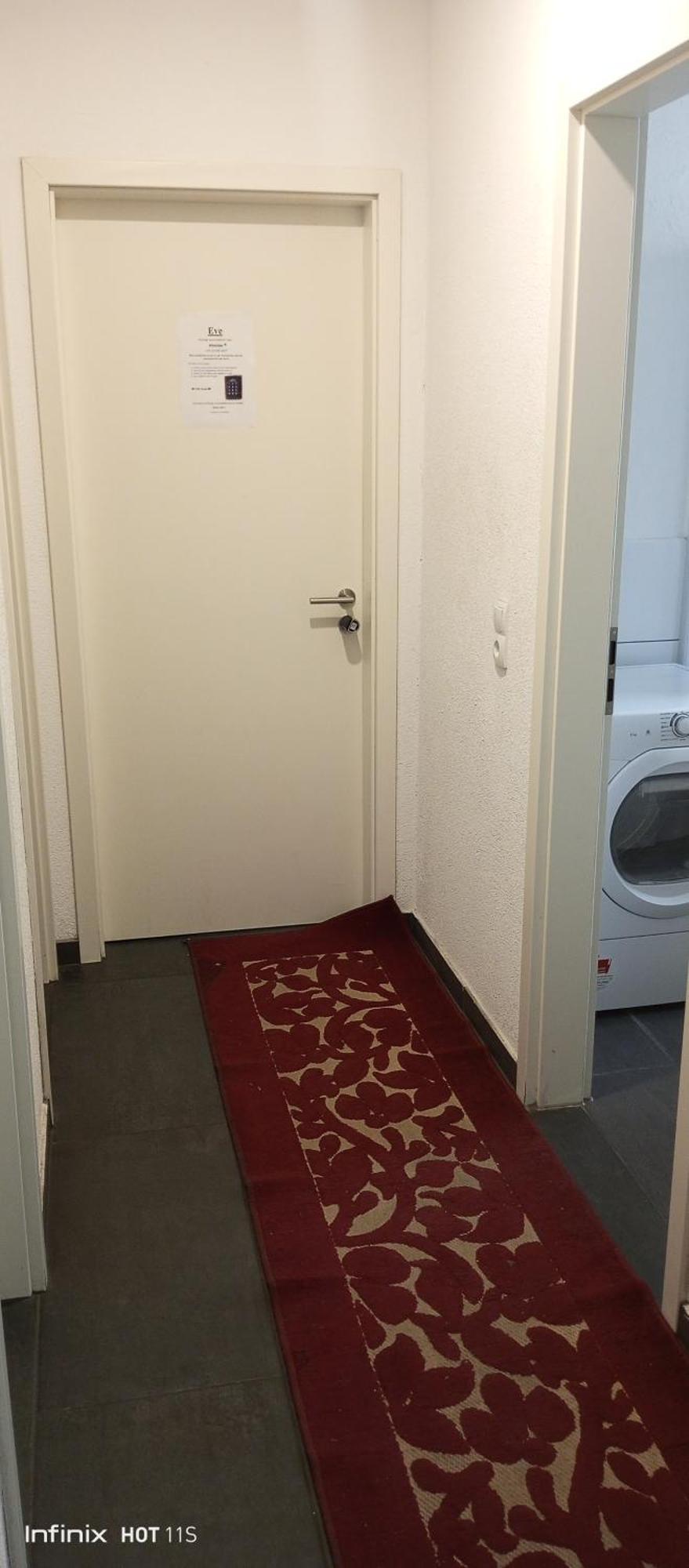 Gemuetliches Lisa Zimmer Mit Gemeinschaftskueche Heilbronn Zentrum Dış mekan fotoğraf